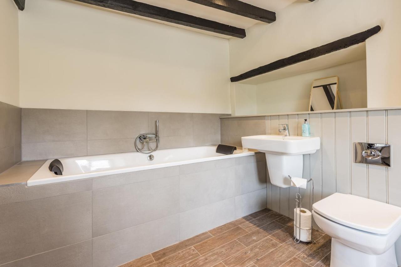 The Hopton Crown Hotell Cleobury Mortimer Eksteriør bilde